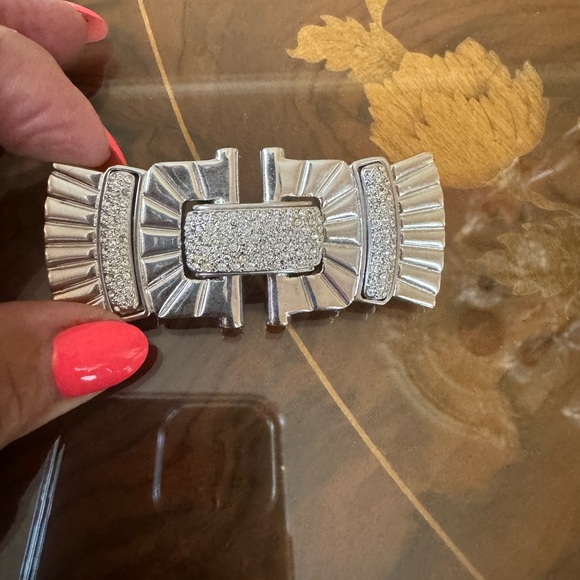 Judith Leiber crystal Swarovski metalic bow pin brooch. New - Picture 2 of 16